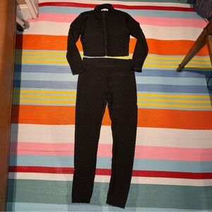 Love J Black Angelina Honeycomb Textured 2 piece set suit Women’s Size Large